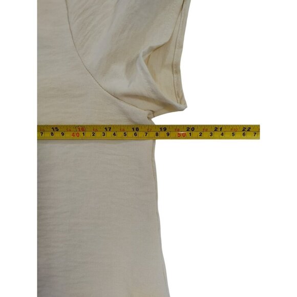 2 Saints Womens Beige Short Sleeve Scoop Neck Polyester Blouse Size S. NWT - Picture 7 of 8